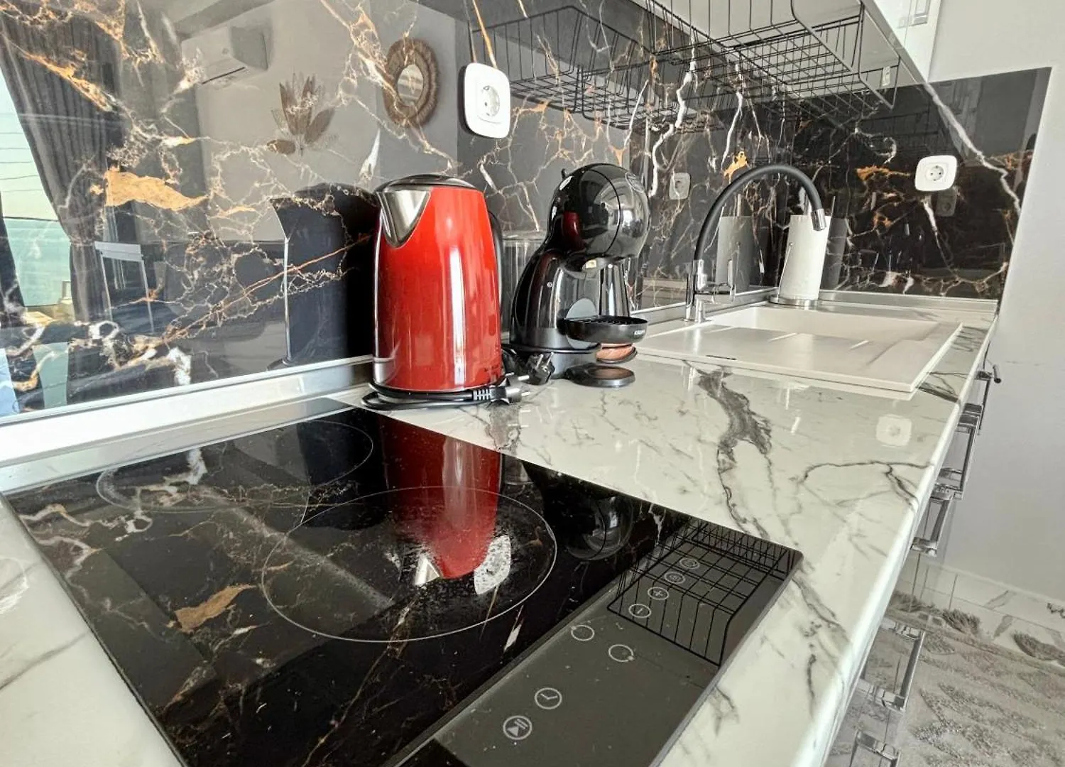 Candi Luxury Suites 2 Neos Marmaras Apartment